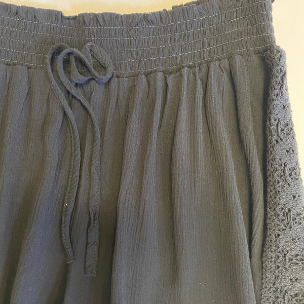 Laney Crochet Short