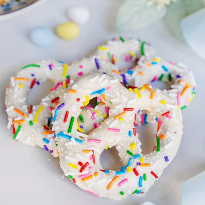 Pearl Chocolate Pretzel Knots