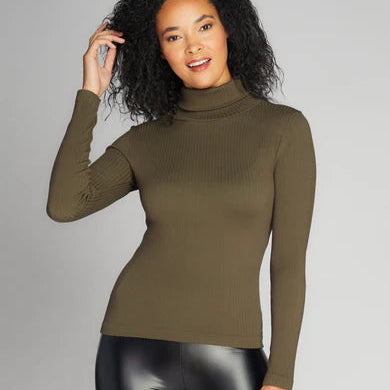 Stacey Seamless Rib Top - Ivory, Olive